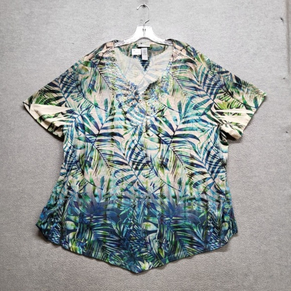 Catherines Women Top 4x Floral Shirt Short‎ Sleeve V Neck Embroidered